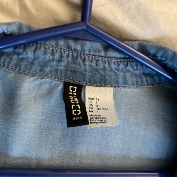 3/$15 Denim look button down - Picture 2 of 2